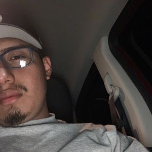 Meet your Posher, Erick